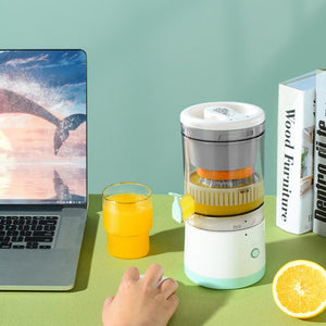 Mini Extracteur de Jus Portable – Votre Boisson Vitaminée, Partout et à Tout Moment !