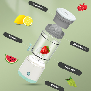 Mini Extracteur de Jus Portable – Votre Boisson Vitaminée, Partout et à Tout Moment !